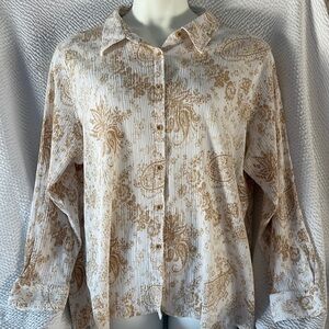 Denim&Co Cream Button Down Shirt with Notched Collar and Boxy Style